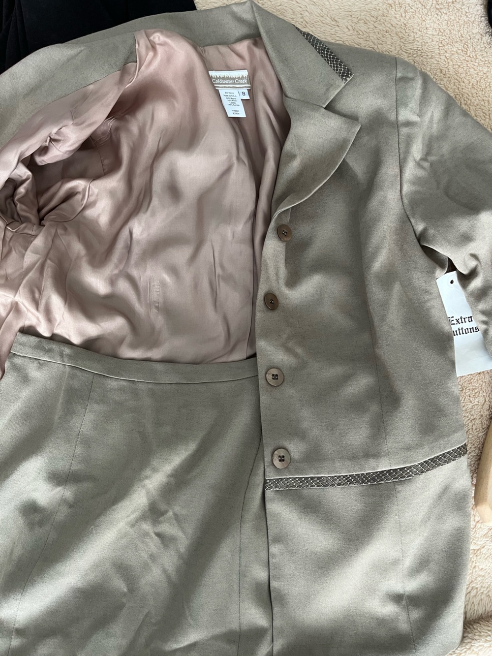 Cold water creek set size 8